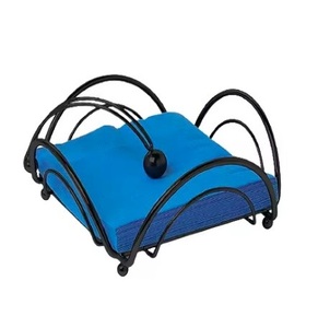 Porte-serviettes avec logo personnalisé en différentes finitions mates et design décoratif pour les tables disponibles en basse quantité minimale de commande - Product Image 4