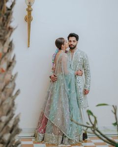 Lehenga Shaadi Spécial, Élégant, Multicolore, Entièrement Cousu, en Faux Georgette, avec Fil, Paillettes et Bordure en Dentelle sur Quatre Côtés - Product Image 1
