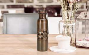 ขวดทองแดงบริสุทธิ์น้ำหนักเบาทำด้วยมือมีตัวเลือกพกพาสำหรับการแปลงน้ำอัลคาไลน์ในราคาขายส่ง - Product Image 4