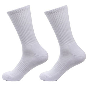 Chaussettes de sport élégantes pour athlètes, design personnalisé, faible MOQ, chaussettes professionnelles pour hommes, antidérapantes, antibactériennes, en coton/bambou, pour le football - Product Image 1
