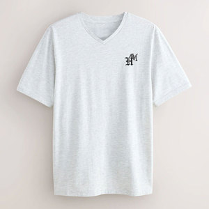 T-shirt respirant pour homme avec motif, 100% coton, tissu tricoté extensible, coupe décontractée, parfait pour les journées d'été, confortable au quotidien - Product Image 5