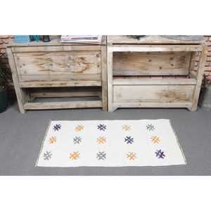 Tapis Kilim vintage 1,8 x 3,3 pieds, tapis turc, tapis en laine blanc patchwork - Product Image 2