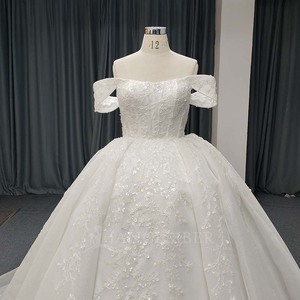 ANY195 Elegantes Vestidos de Novia con Cuello Barco y Bordado de Encaje - Product Image 6