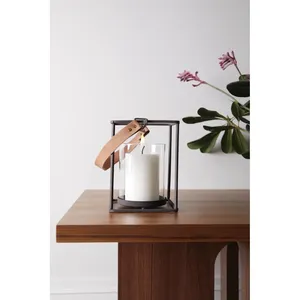 Lanternes et pots à bougies en métal personnalisés VINGA Montreux pour la merchandising - Product Image 3