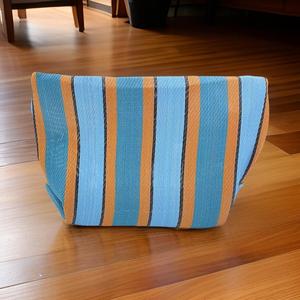 Bolsa de Playa Personalizada con Rayas, Reciclada, de Alta Calidad, Ecológica, de Nailon Reutilizable, con Cierre, para Cosméticos - Product Image 4