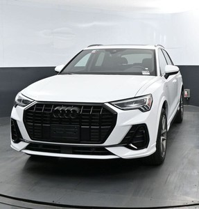 Audi Q3 quattro Premium S Line 45 TFSI 2025 - Product Image 1
