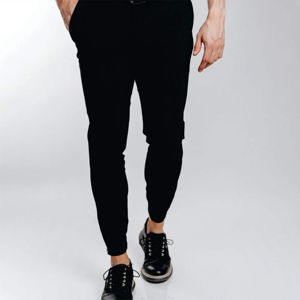 กางเกงชิโน่ผู้ชายพิมพ์โลโก้ กางเกงกอล์ฟ ผ้าสี่ทิศทาง ยืดหยุ่น แห้งเร็ว ทรงเข้ารูป น้ำหนักปานกลาง ทรงตรง ผ้าฝ้าย 100% บริการ OEM - Product Image 2