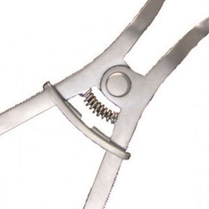 Pinza de Dique de Goma Quirúrgica Profesional, Certificación CE Clase I, Duradera, Proveedor de Pakistán, Diseño Personalizado por SurgiRight - Product Image 3