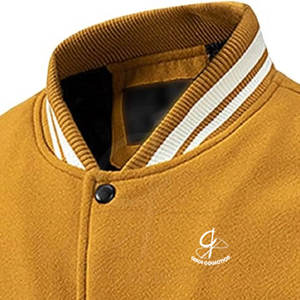 2024 Blouson aviateur en laine d'hiver personnalisable pour hommes Design Letterman avec poche à manchette élastique et capuche sur pied - Product Image 2
