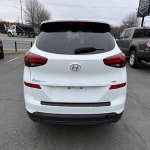 EXCELENTE ESTADO Hyundai Tucson SE 2021 - Product Image 3