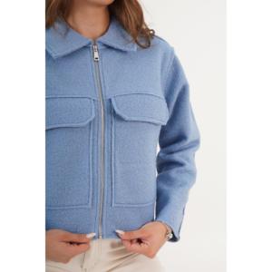 Chaqueta Azul con Patrón Bouclé al por Mayor para la Temporada de Otoño - Product Image 2