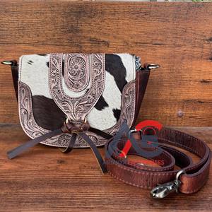 Bolso bandolera de piel de vaca de la colección occidental más vendida, bolsos bohemios tallados a mano, bolsos superventas para uso de mujer - Product Image 1
