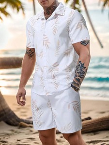 Conjunto de Camiseta y Pantalones Cortos de Forro Polar Transpirable con Estampado de Serigrafía en Poliéster/Algodón, Casual, Elegante y de Alta Calidad para Hombre - Product Image 4