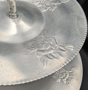 Support à gâteau en métal décoratif fait main, nouveau design unique, décoration de table, fabricant de supports à gâteau - Product Image 5