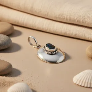 Collier pendentif en argent 925 avec pierre précieuse noire, fait à la main, plaqué or rose et rhodium, pendentif de forme émeraude pour femmes - Product Image 1