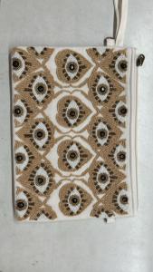 Bolsas con cremallera bordadas y lentejuelas hechas a medida con diseño de hojas verdes para tiendas de accesorios de moda para reventa - Product Image 2