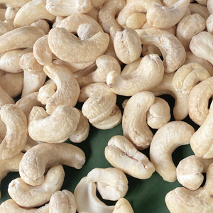 Offre Spéciale 2023 Noix Noix de cajou Noix de cajou WW180, WW240, WW320 SANTIGO Pack Noix de cajou W320 Prêt à expédier - Product Image 1