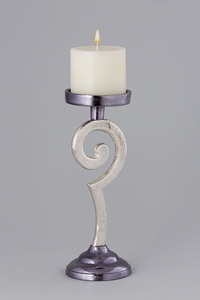 Nuevo estilo de portavelas de metal de lujo hecho a mano atemporal con perfección artesanal para interiores decorativos de lujo para el hogar - Product Image 4