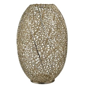 Jarrón de Metal Dorado con Diseño de Lujo Único, Elegante Acento Decorativo, Perfecto para Decoración de Escenario, Fiestas y Celebraciones en Interiores - Product Image 5