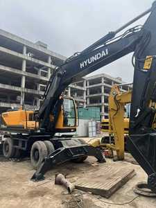 NUEVA Excavadora de Ruedas de 21 Toneladas 210W 9 para Trabajo Pesado, Excavadora Móvil Hidráulica para Construcción de Carreteras y Minería, Mejor Precio 2026 - Product Image 5