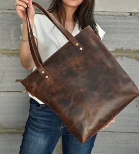 Sac à main en cuir véritable pour femmes Sac à main à bandoulière Grande capacité Mode Bureau Travail Quotidien LTB-0243 - Product Image 1