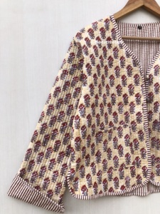 Chaquetas Acolchadas Florales Hechas a Mano, Chaqueta de Algodón con Estampado Floral Estilo Bohemio para Otoño e Invierno, Ropa de Calle, Chaqueta Reversible Acolchada Estilo Boho - Product Image 6