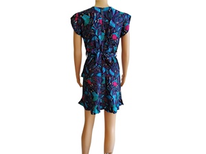 Elegante Vestido de Oficina de Rayón con Cuello en V, Manga Corta, Estampado Sólido en Colores Caramelo, Ecológico, Natural, Corte en A, Colección de Diseñador, Tejido - Product Image 5