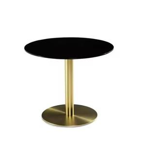 Mesas ligeras de metal de aluminio fáciles de transportar, perfectas para la decoración de eventos y eventos de negocios - Product Image 1