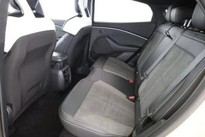 Mach-E GT AWD Turbo 2024, Asientos de Cuero, Color Claro, Bajo Kilometraje, Precio Accesible, Disponible para Envío Inmediato - Product Image 6