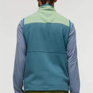 Chaleco polar para hombre, cómodo y moderno, ideal para uso diario y entrenamientos - Product Image 4