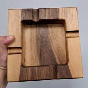 Cendrier en bois artisanal pour cigarettes et cigares |   Cendrier en bois massif naturel |   Cendrier de table réutilisable écologique - Product Image 4