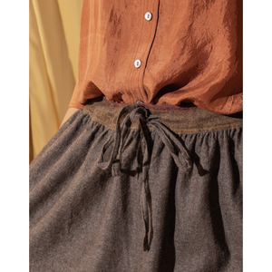 Falda Midi Cruzada de Lana Cómoda ISHA, Tallas XS-XXL, Color Marrón, Cintura Elástica, Transpirable, con Bordado y Cordón Ajustable, para el Trabajo - Product Image 3