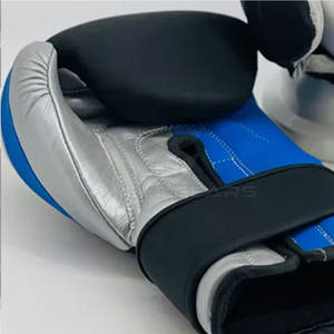 DWELT GEARS Conjuntos de boxeo ganadores de logotipo personalizado de alta calidad Cuero genuino Negro Cordones Sparring Gear Transpirable Cómodo para - Product Image 6