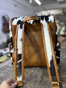 กระเป๋าเป้สะพายหลังหนังวัวขนสัตว์มีซิปกระเป๋ามากมาย & มีสไตล์หลักกระเป๋าเป้สะพายหลังแบบมีซิปทำด้วยมือของนักเรียนนักศึกษา - Product Image 2