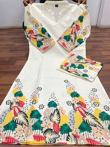 Precioso aspecto elegante Khadi algodón con impresión digital Co-Ord conjunto mujer fabricante de moda - Product Image 3