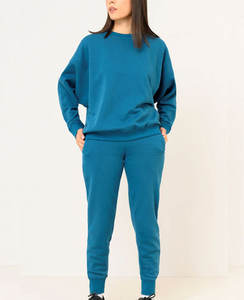 ชุดวอร์มผู้หญิงสุดฮิต 2 ชิ้น/เซ็ต พร้อมหมวก สายรูด ชุดกีฬาลำลอง สีพื้น - Product Image 1