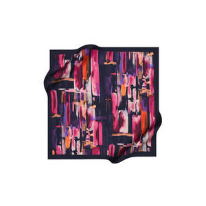 Pañuelo cuadrado de poliéster azul marino con estampado abstracto - Product Image 1