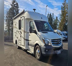 Mejor Autocaravana Diésel Usada de Grado Industrial WDAPF4CD3E5905591, Modelo 2015, Clase B, con Cocina Completa y Espacio para Dormir - Product Image 1