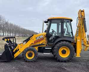 Chargeuse-pelleteuse JCB 3CX Sitemaster 4x4, machine de chantier diesel avec chargeur frontal et pelle arrière - Product Image 2