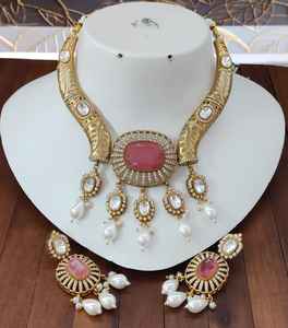 Ensemble de collier en pierre double, laiton, perle blanche, moissanite, qualité supérieure, pour femmes, parfait pour les occasions festives, les mariages - Product Image 4