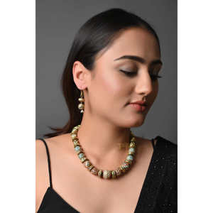 Boucles d'oreilles Jadau en pierre multicolore de créateur Collection de colliers et boucles d'oreilles à la mode - Product Image 3