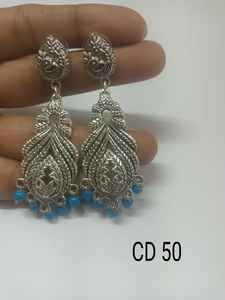 ต่างหูห้อยไข่มุกอินเดียออกแบบได้เองสำหรับเด็กผู้หญิงชุดชุบทองทองเหลืองสำหรับใส่ไปงานปาร์ตี้ - Product Image 2