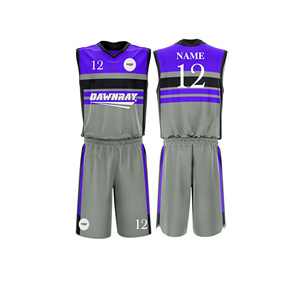 Ensemble de maillot de basket-ball sublimé, maillot et short en polyester respirant à séchage rapide, vêtements de sport d'équipe pour hommes, femmes et jeunes - Product Image 3