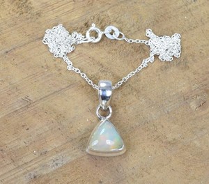 Pendentif en opale éthiopienne, collier en argent sterling, pierre précieuse, fait à la main, pierre de naissance d'octobre, bijoux en pierre naturelle, cadeau - Product Image 5