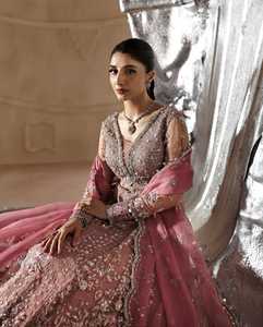 Lehenga Choli Anarkali de Lujo con Bordado Intenso para Mujer, Estilo Nupcial, para Recepción de Bodas, Atuendo Formal, Sin Arrugas - Product Image 3