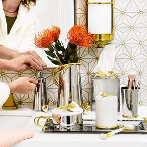 Boîte à mouchoirs en métal taille moyenne maison et hôtel Ware meilleure qualité élégant porte-serviettes de salle de bain accessoire de vaisselle élégant - Product Image 2