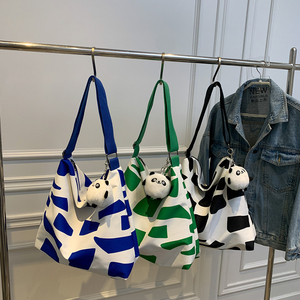 2024 bolso de hombro con asa de algodón Extra grande ecológico personalizado con impresión de logotipo personalizado bolsas de compras de regalo de Año Nuevo - Product Image 1