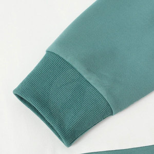 เสื้อสเวตเตอร์สำหรับผู้ชายเสื้อผ้าที่ทนทานพร้อมดีไซน์โลโก้แบบกำหนดเองลายพื้นย้อมสีล้วนสำหรับฤดูหนาว - Product Image 4