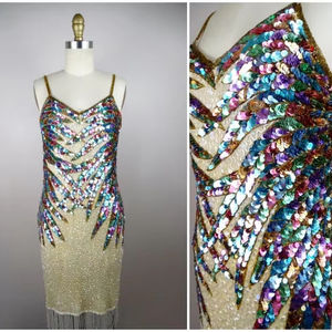 Robe de soirée de cocktail antistatique noire à fleurs à paillettes sans manches longue jusqu'au sol Silhouette en A pour les événements - Product Image 1