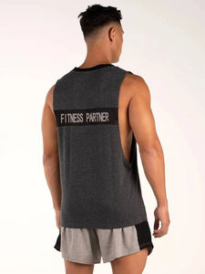 Camiseta sin mangas para entrenamiento atlético para hombre - Product Image 3